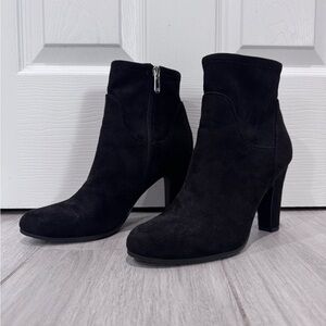 Sam Edelman women’s Sia faux suede heeled bootie